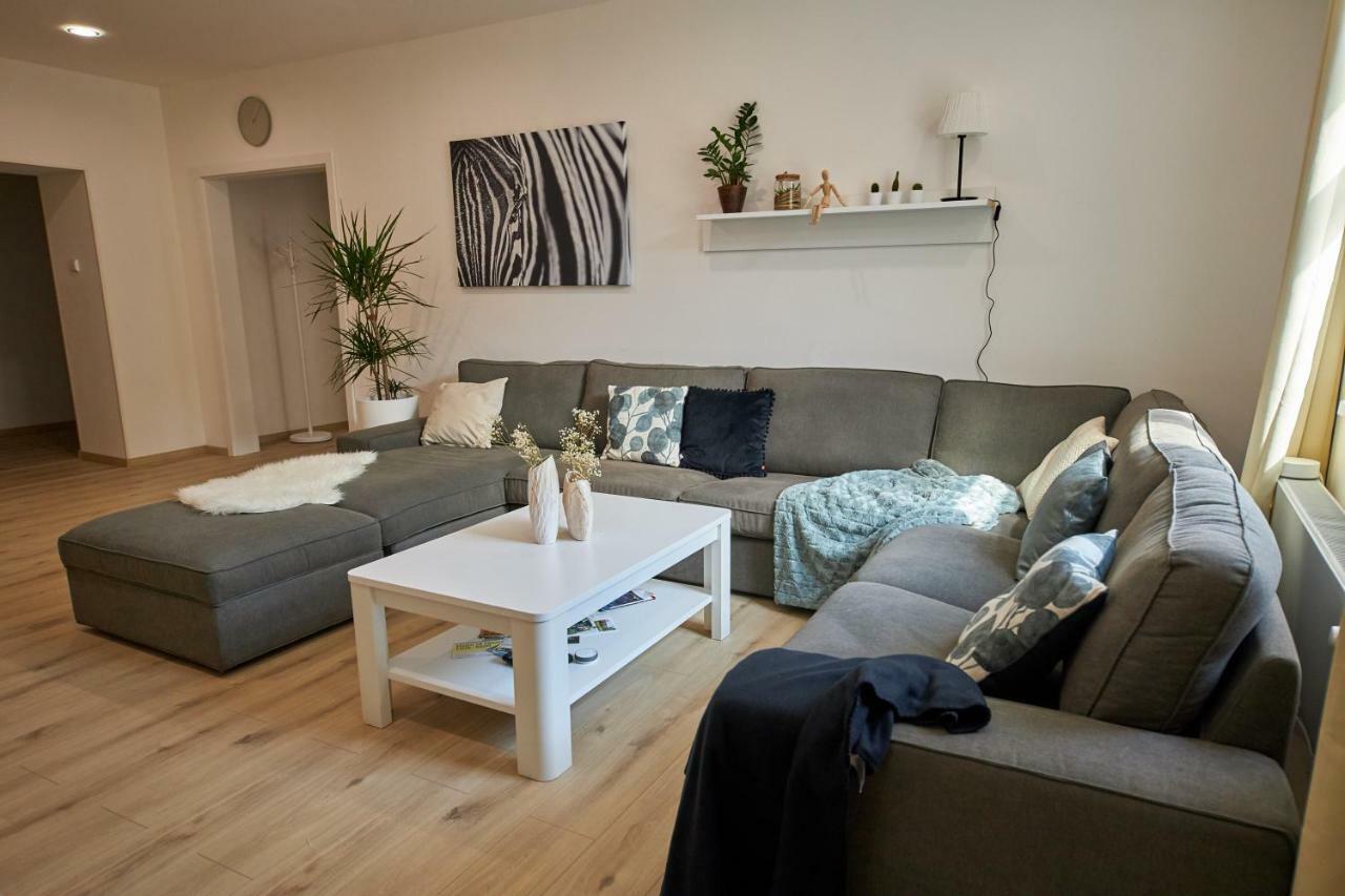 Le Monde Apartment Bratislava - Amazing 5Bdr In Downtown Экстерьер фото