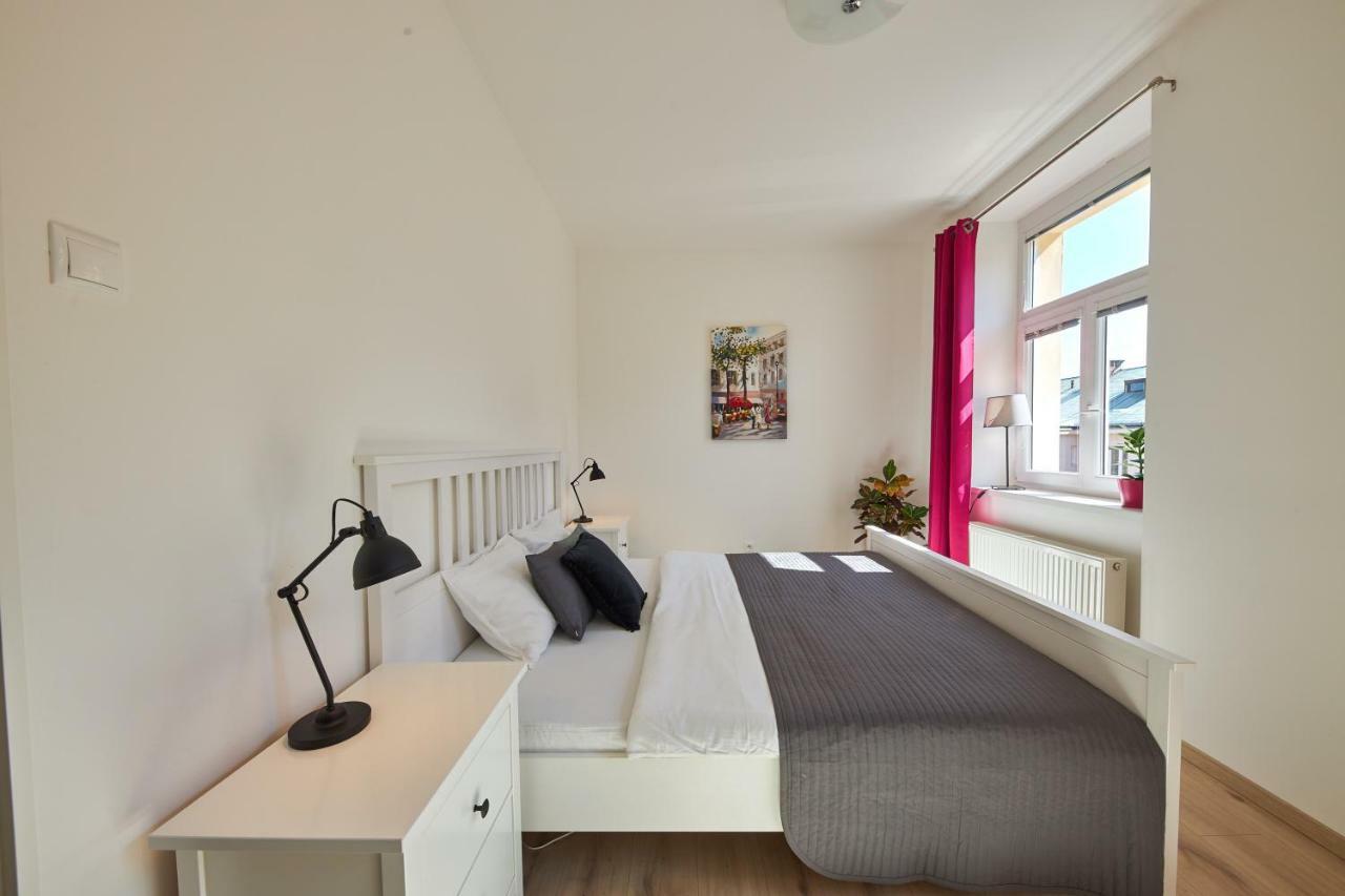 Le Monde Apartment Bratislava - Amazing 5Bdr In Downtown Экстерьер фото