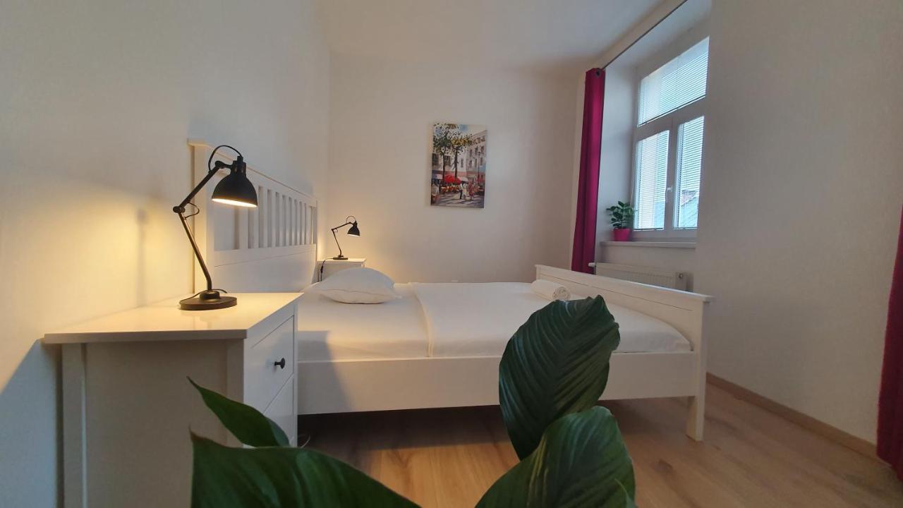 Le Monde Apartment Bratislava - Amazing 5Bdr In Downtown Экстерьер фото